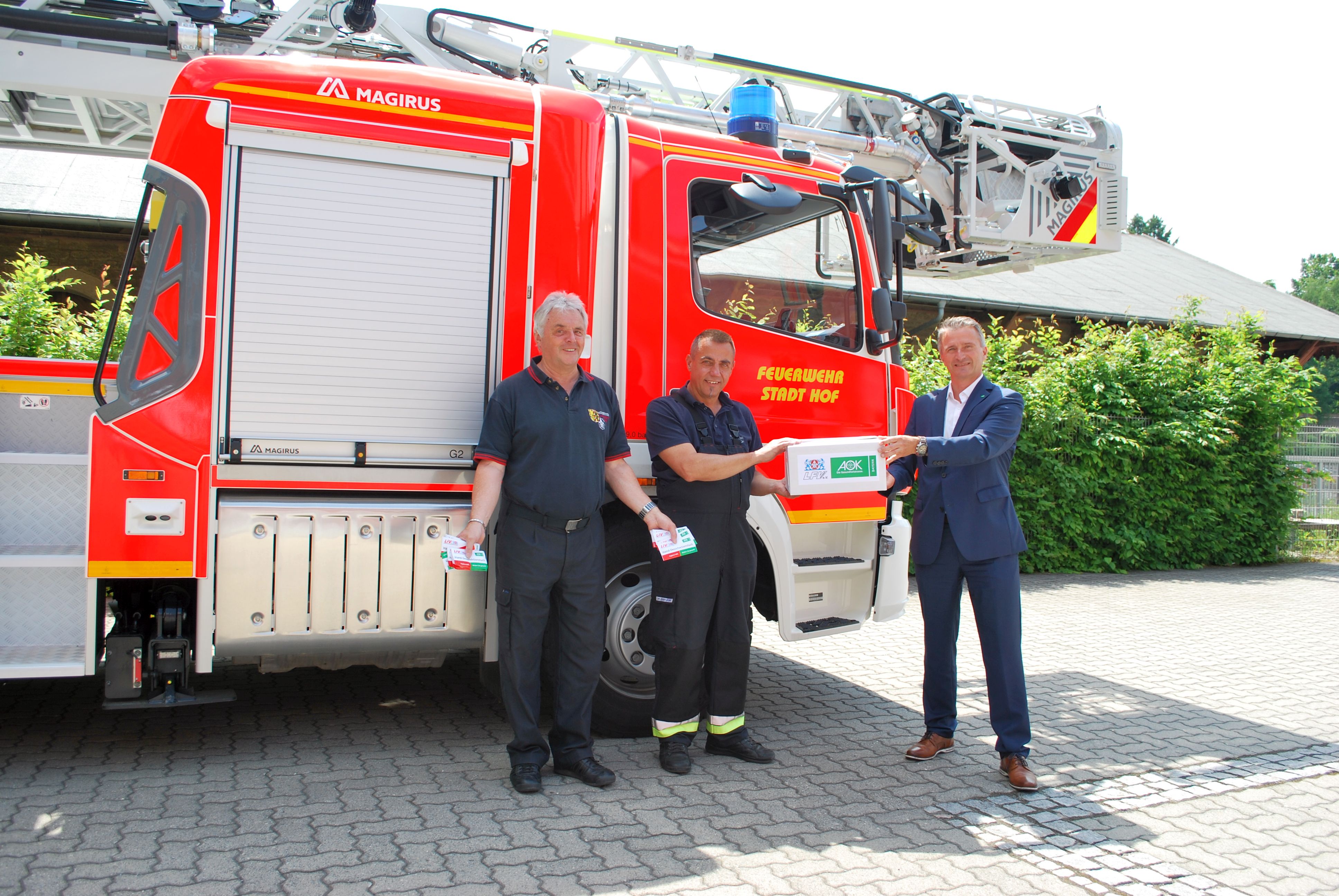 Feuerwehr Erhält Gesundheitspaket - KFV-Hof